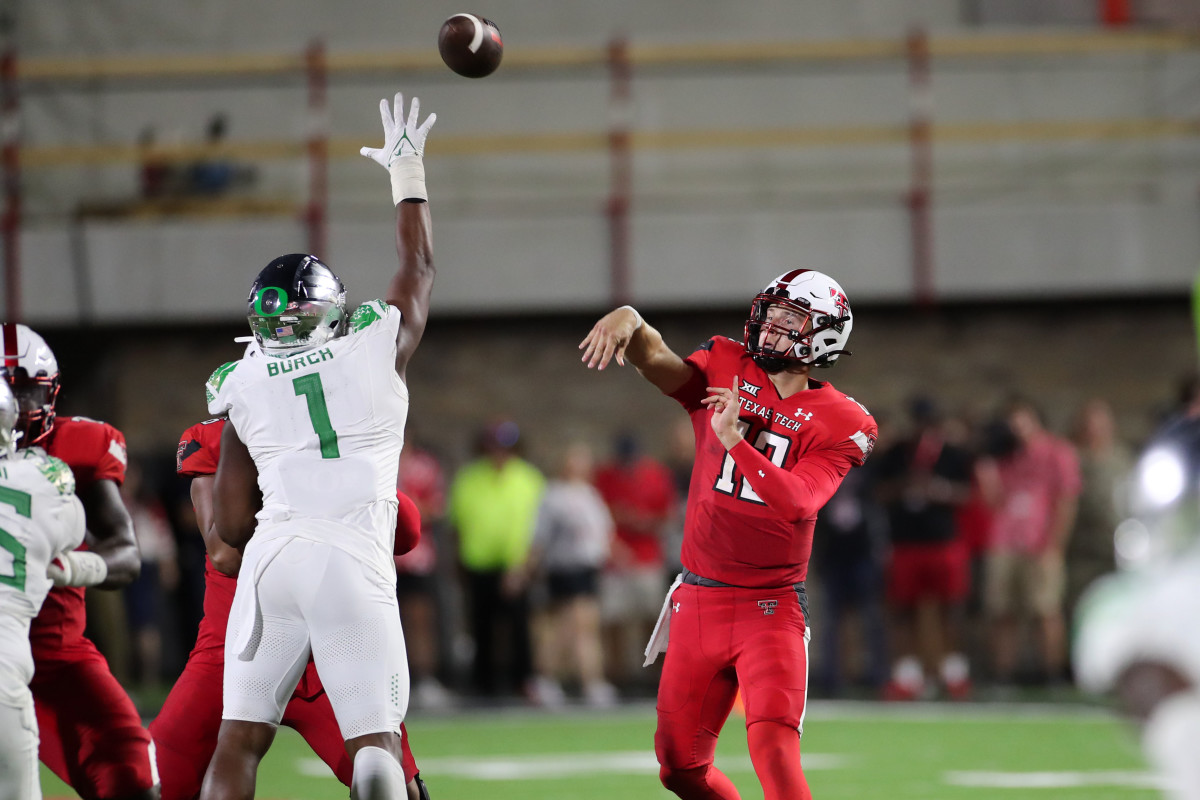 Texas Tech quarterback Tyler Shough throws a pass against the Oregon Ducks.